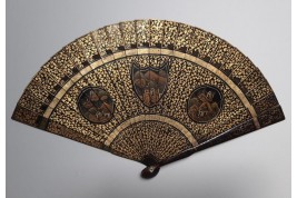 Vine leaf, chinese fan circa 1800-1820