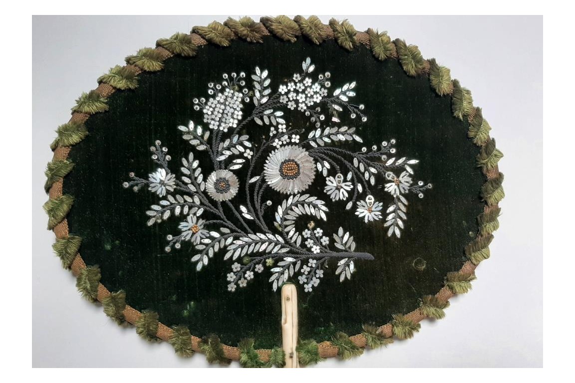 Fixed fan with Chinese, circa 1850