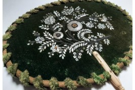 Fixed fan with Chinese, circa 1850