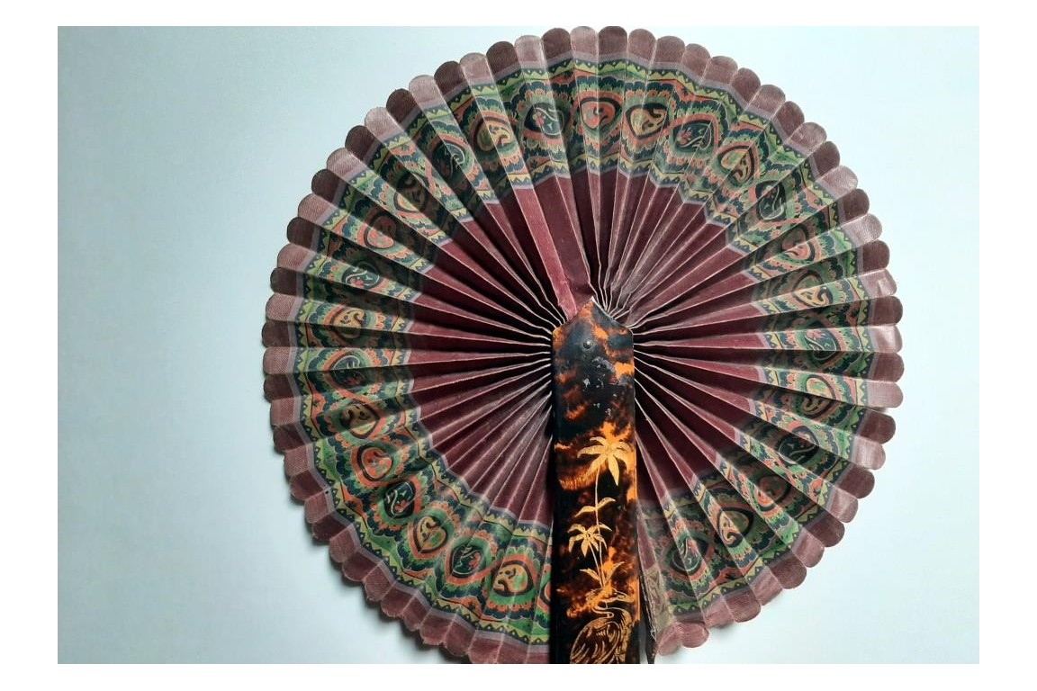 Indienne and chinoiserie, fixed fan, 19th century