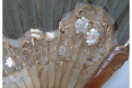 Pearly roses, Duvelleroy fan circa 1900-10