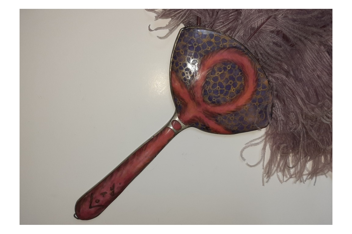 Life in pink and Egyptomania, fixed fan by Coty circa 1914