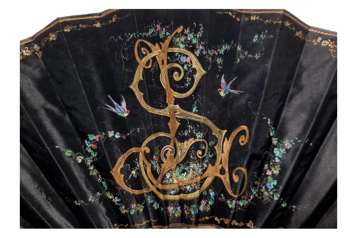 The shepherdess and the marquise, fan of Lasellaz around 1890