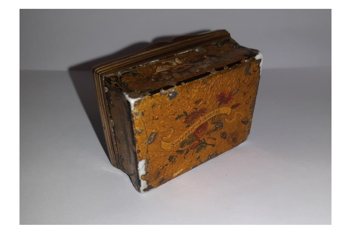 Les couleurs de l'érotisme, boite "Souvenir d'Amitié" vers 1900
