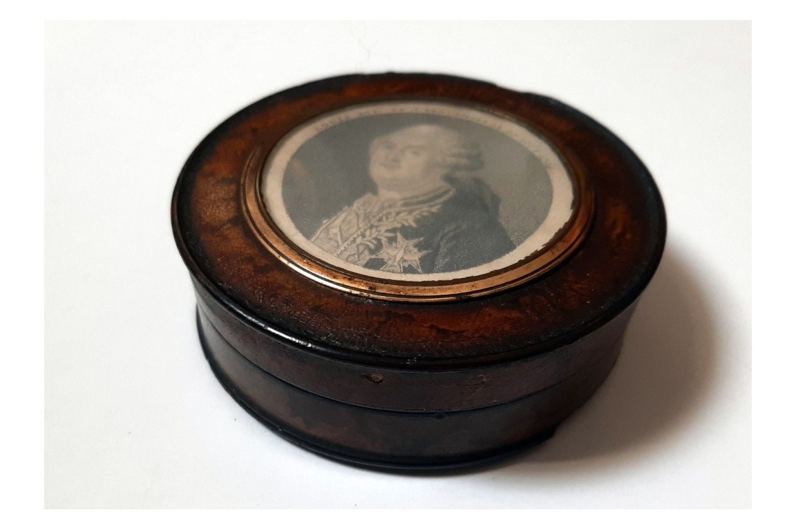 Louis XVI and Necker, late 18th century snuffbox