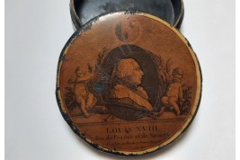 Louis XVIII, roi de France et de Navarre, tabatière vers 1820-24