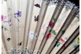 Bumblebees and butterflies by Daillard, Duvelleroy fan circa 1890