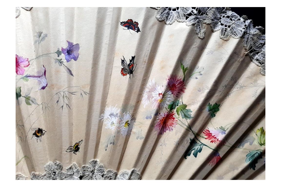 Bumblebees and butterflies by Daillard, Duvelleroy fan circa 1890