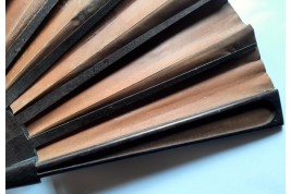 Les cinq chiens de Rodeck à Vienne, éventail vers 1880-1900