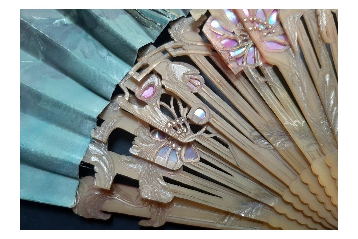 Les pavots, éventail Art Nouveau