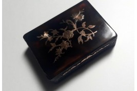 Flowers, 18th century box