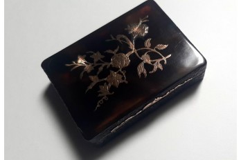 Flowers, 18th century box