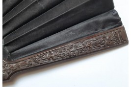 Le gutta-percha des enfants de Lauronce, éventail fin XIXe siècle