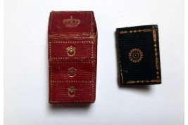 Le Petit Troubadour Almanach, tiny book