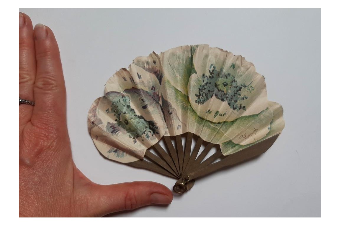 Little flowers by Lachelin, fan circa 1900