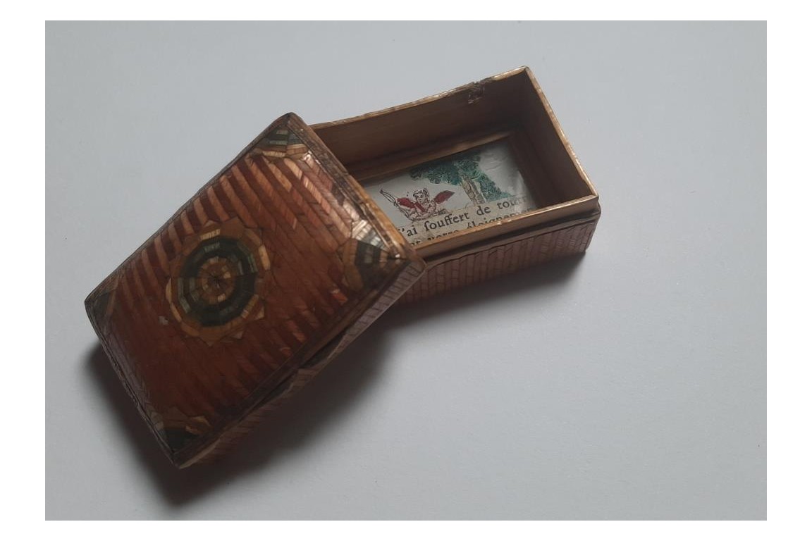 Torments of love, small late 18th century box