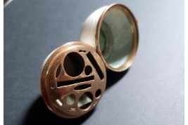 Oeuf, nécessaire miniature, début XIXème