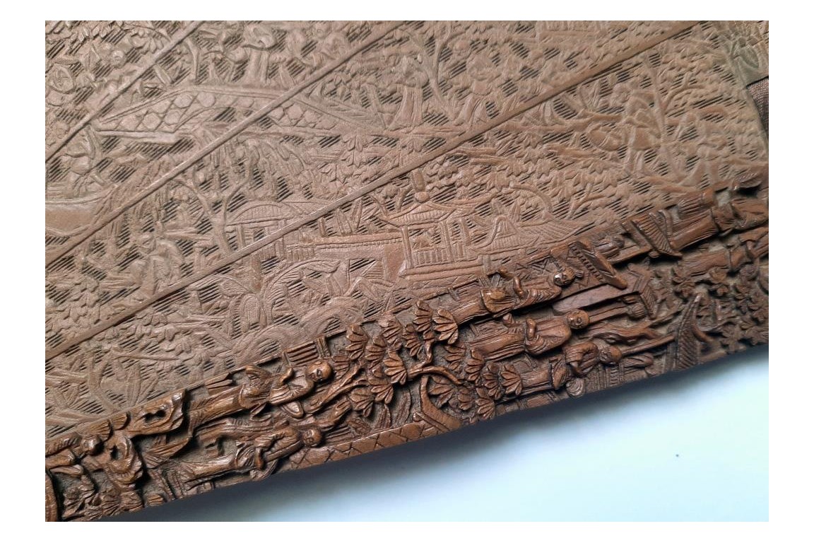 Santal de Chine, éventail XIXème siècle