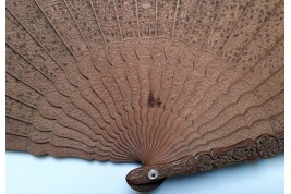 Chinese sandalwood, 19th century fan