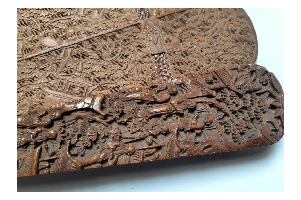 Santal de Chine, éventail XIXème siècle