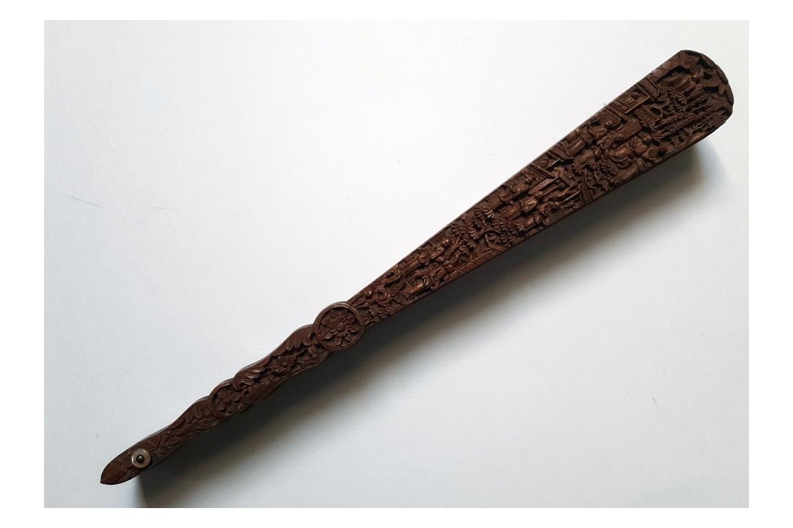 Santal de Chine, éventail XIXème siècle