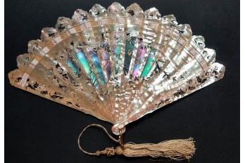 Pearly flowers, fan circa 1880-1900