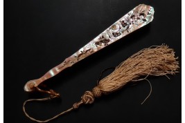 Pearly flowers, fan circa 1880-1900