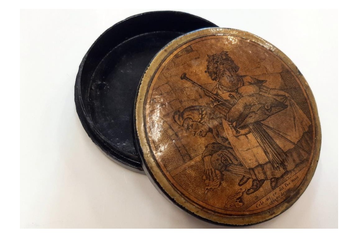 Scatological snuffbox, circa 1830