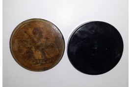 Scatological snuffbox, circa 1830