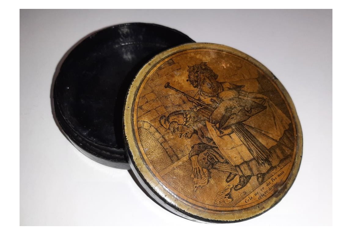 Scatological snuffbox, circa 1830