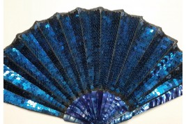 Magie bleue, éventail vers 1900
