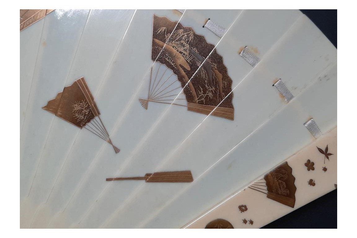 Mise en abyme d'éventails japonais, ogi vers 1880-90