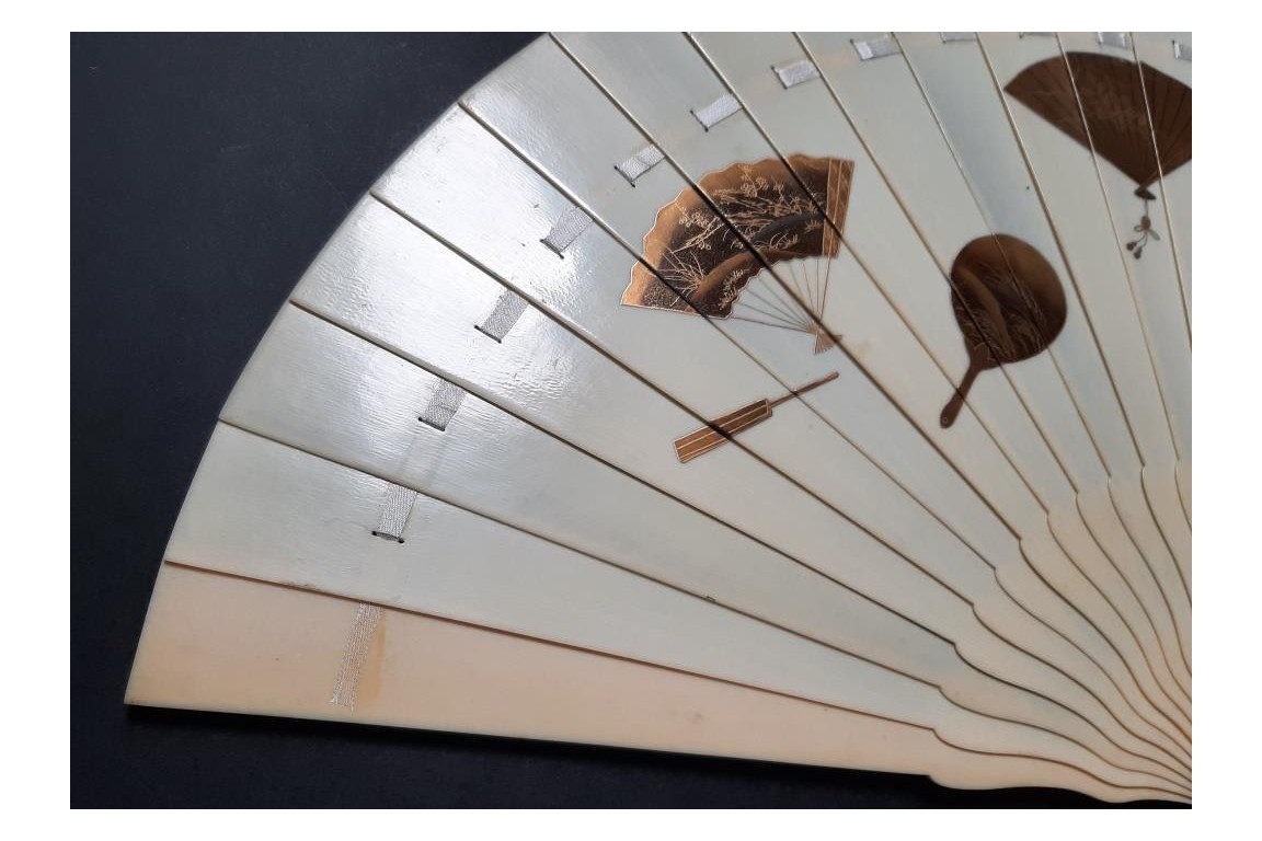 Mise en abyme d'éventails japonais, ogi vers 1880-90