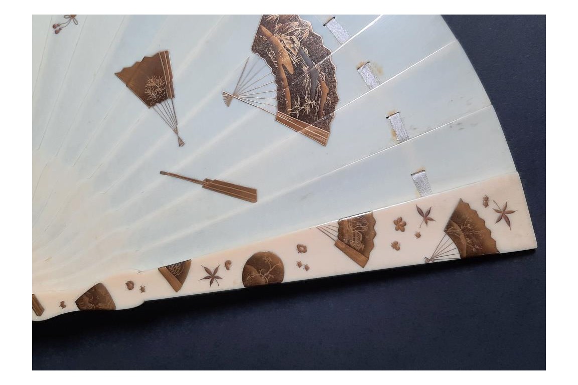 Mise en abyme d'éventails japonais, ogi vers 1880-90