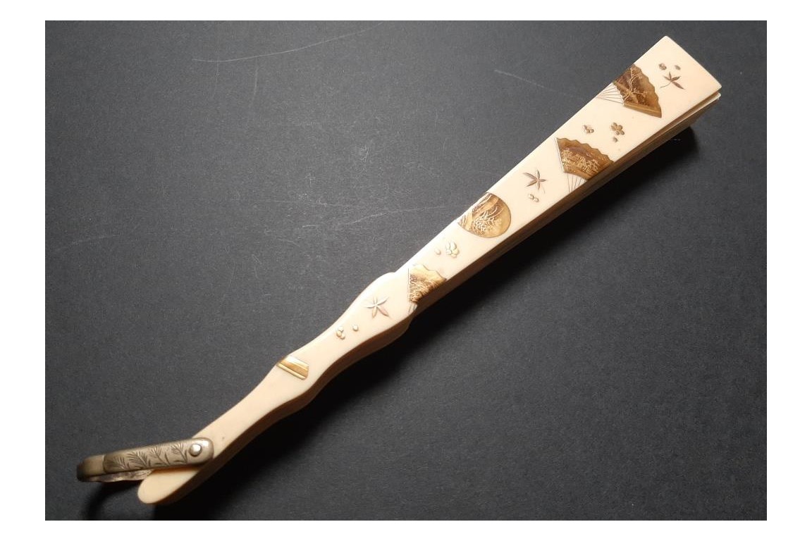 Mise en abyme d'éventails japonais, ogi vers 1880-90