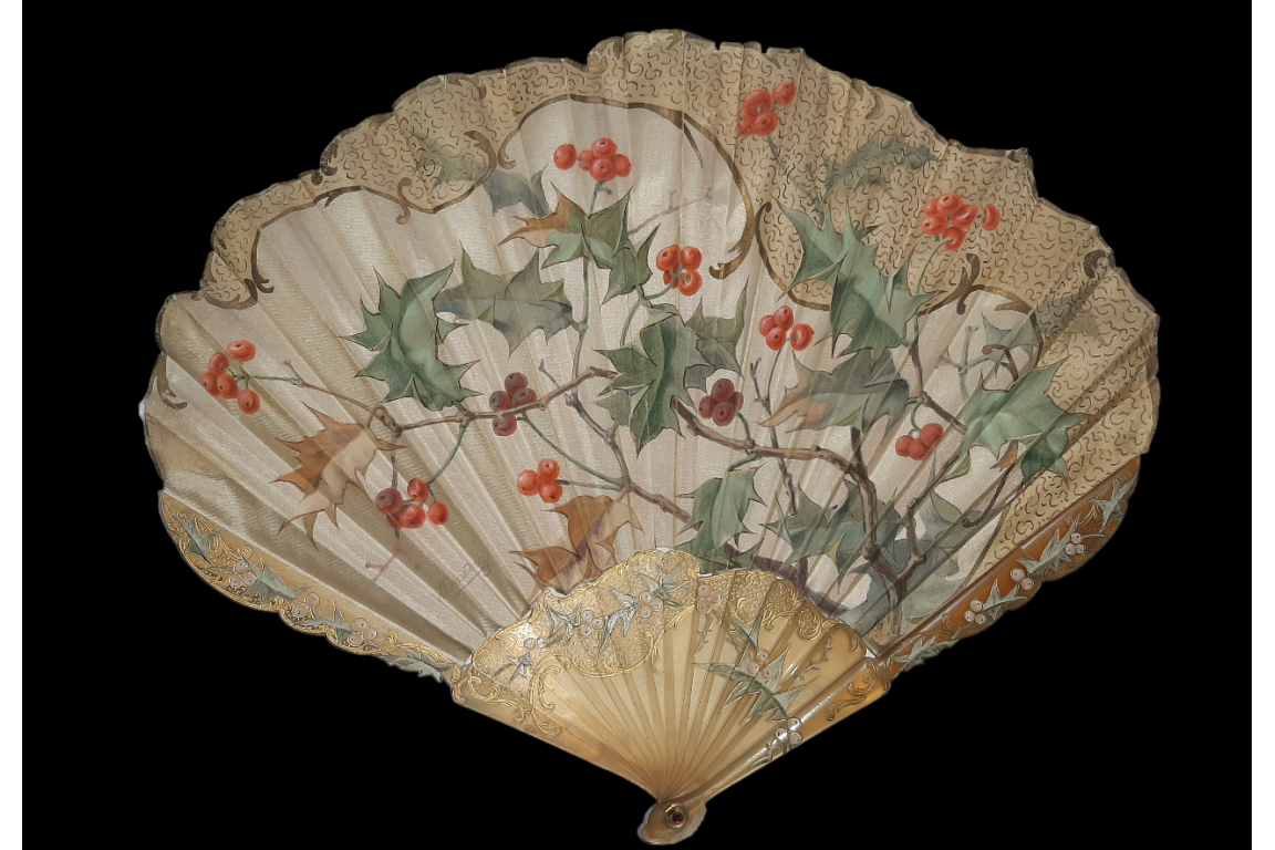 Holly, Christmas light. Fan by Daudet and Duvelleroy, circa 1900- 1910