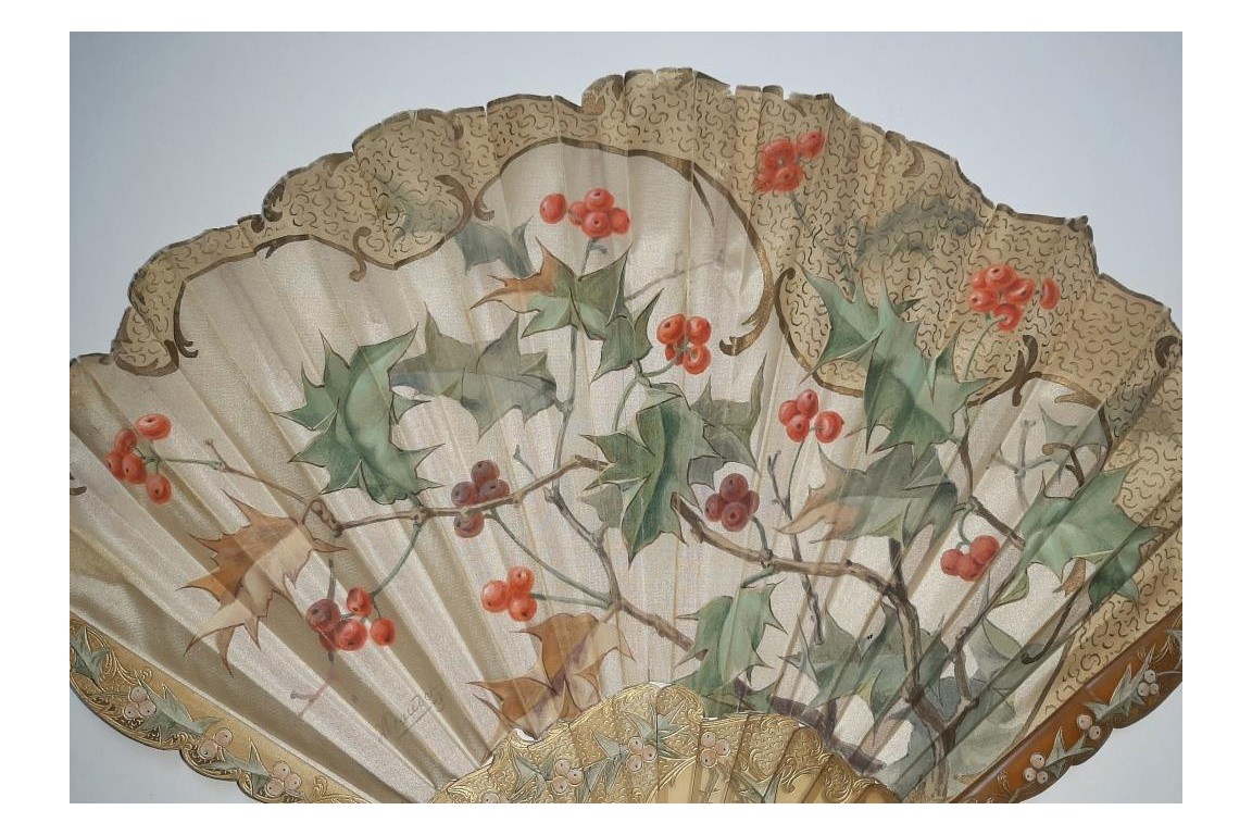 Holly, Christmas light. Fan by Daudet and Duvelleroy, circa 1900- 1910