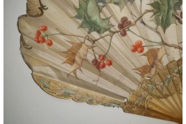 Holly, Christmas light. Fan by Daudet and Duvelleroy, circa 1900- 1910