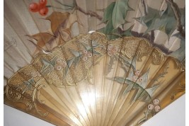 Holly, Christmas light. Fan by Daudet and Duvelleroy, circa 1900- 1910