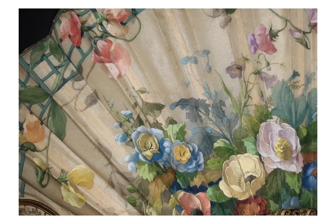 Blin's flowering trellis, fan by Blin and Duvelleroy circa 1905-1910