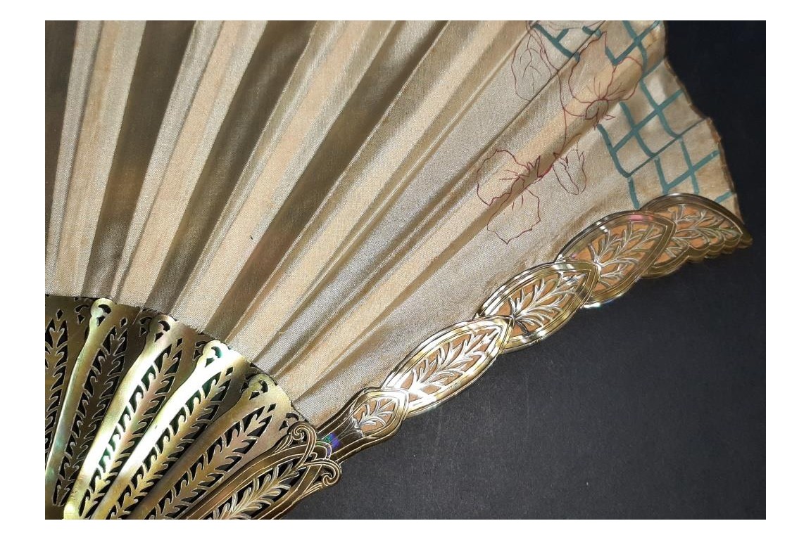 Blin's flowering trellis, fan by Blin and Duvelleroy circa 1905-1910