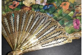 Blin's flowering trellis, fan by Blin and Duvelleroy circa 1905-1910