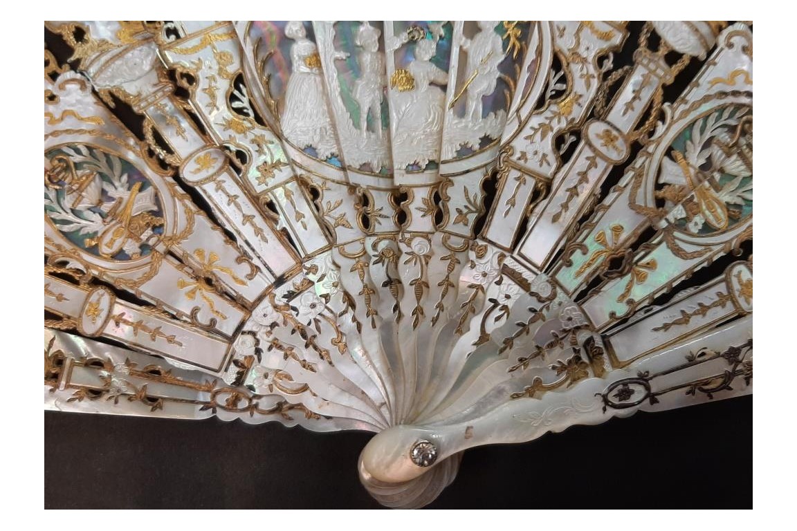 The game of trictrac  and the hot-air balloon of love, fan circa 1860-80