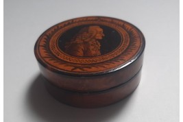 Voltaire, box early 19th century