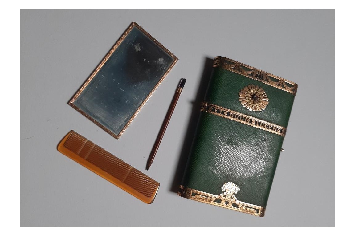 Julia Bartet cardholder and necessaire, late 19th century