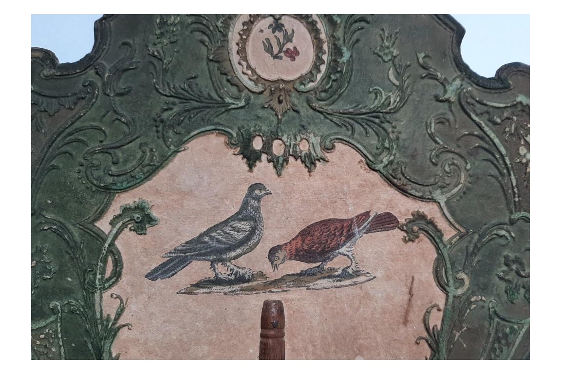 Italian pigeons, arte povera fixed fans, 18th century