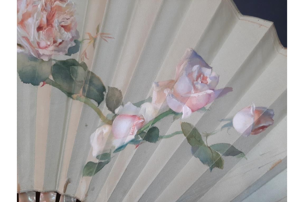 Les roses de Venise, éventail de Leroy, fin XIXème siècle