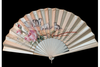 The four kitten, late 19th century fan