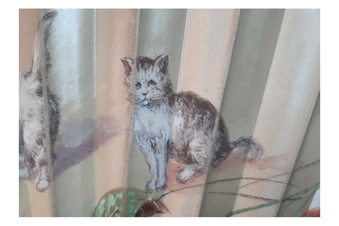 Les quatre chatons, éventail fin XIXème siècle