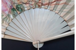 The four kitten, late 19th century fan